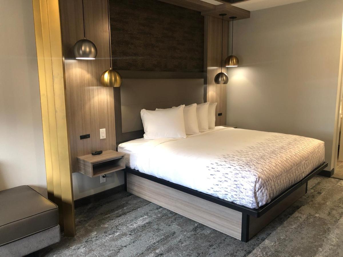 Hotel Solara I-45 & Hobby Airport Houston Bagian luar foto