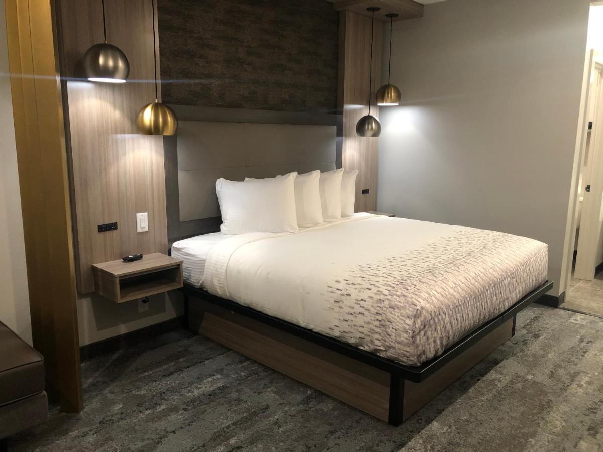 Hotel Solara I-45 & Hobby Airport Houston Bagian luar foto