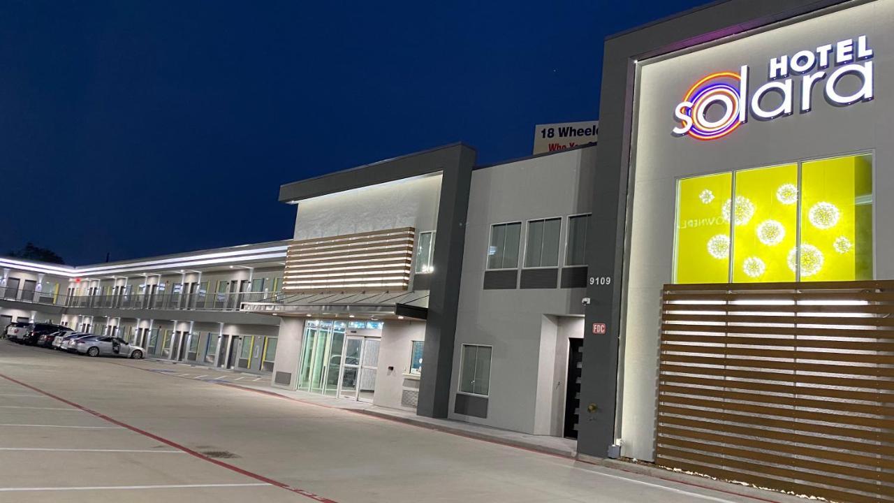 Hotel Solara I-45 & Hobby Airport Houston Bagian luar foto