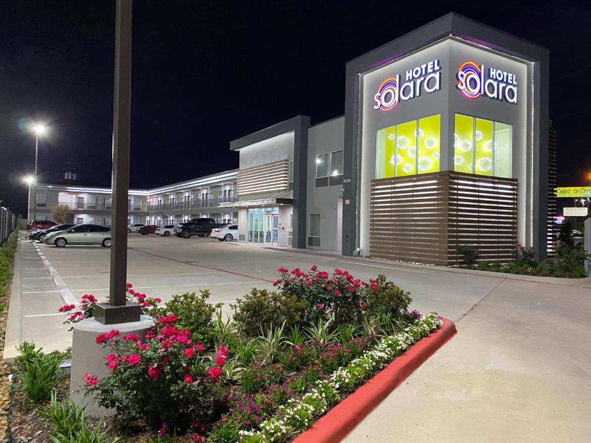 Hotel Solara I-45 & Hobby Airport Houston Bagian luar foto